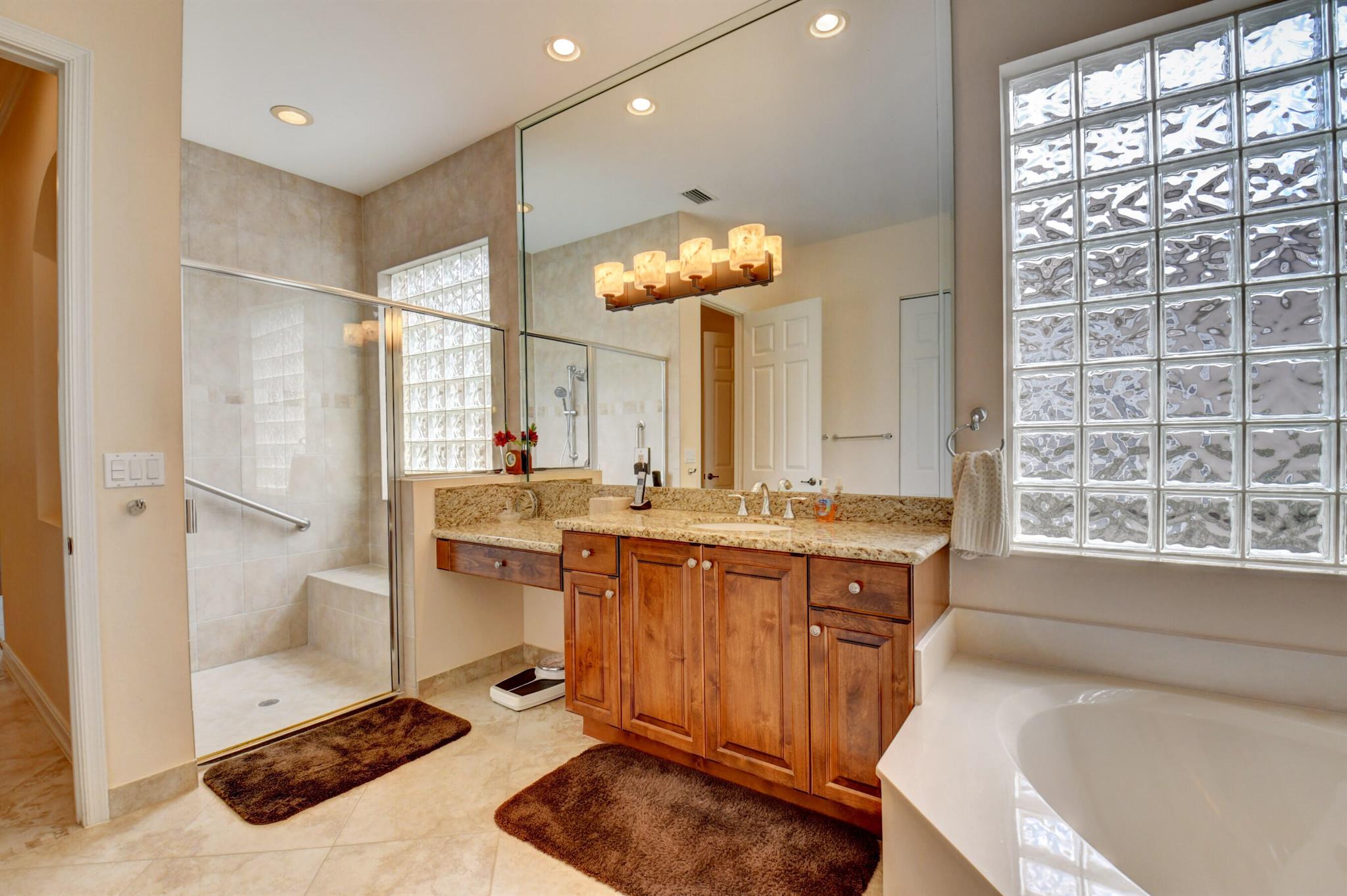 7047 Springville Cove