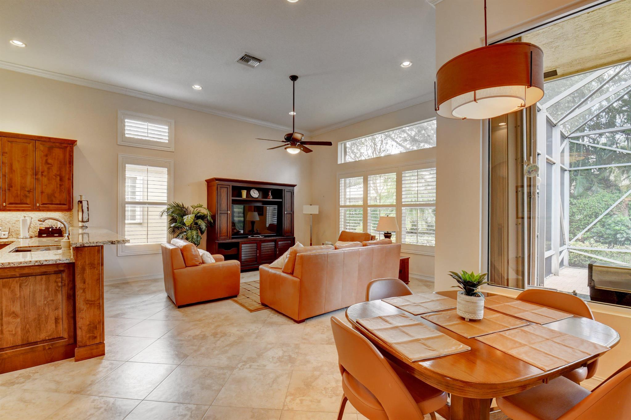 7047 Springville Cove