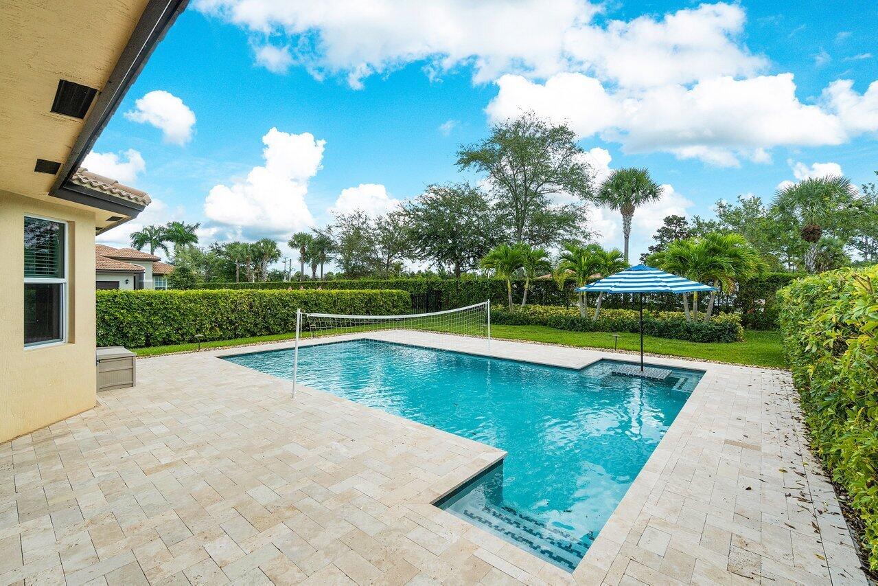 7074 Prudencia Drive