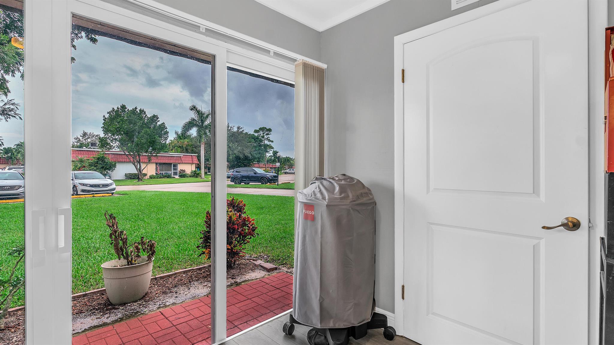 258 Cape Cod Circle B