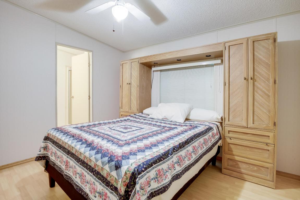 9201 Highpoint Drive