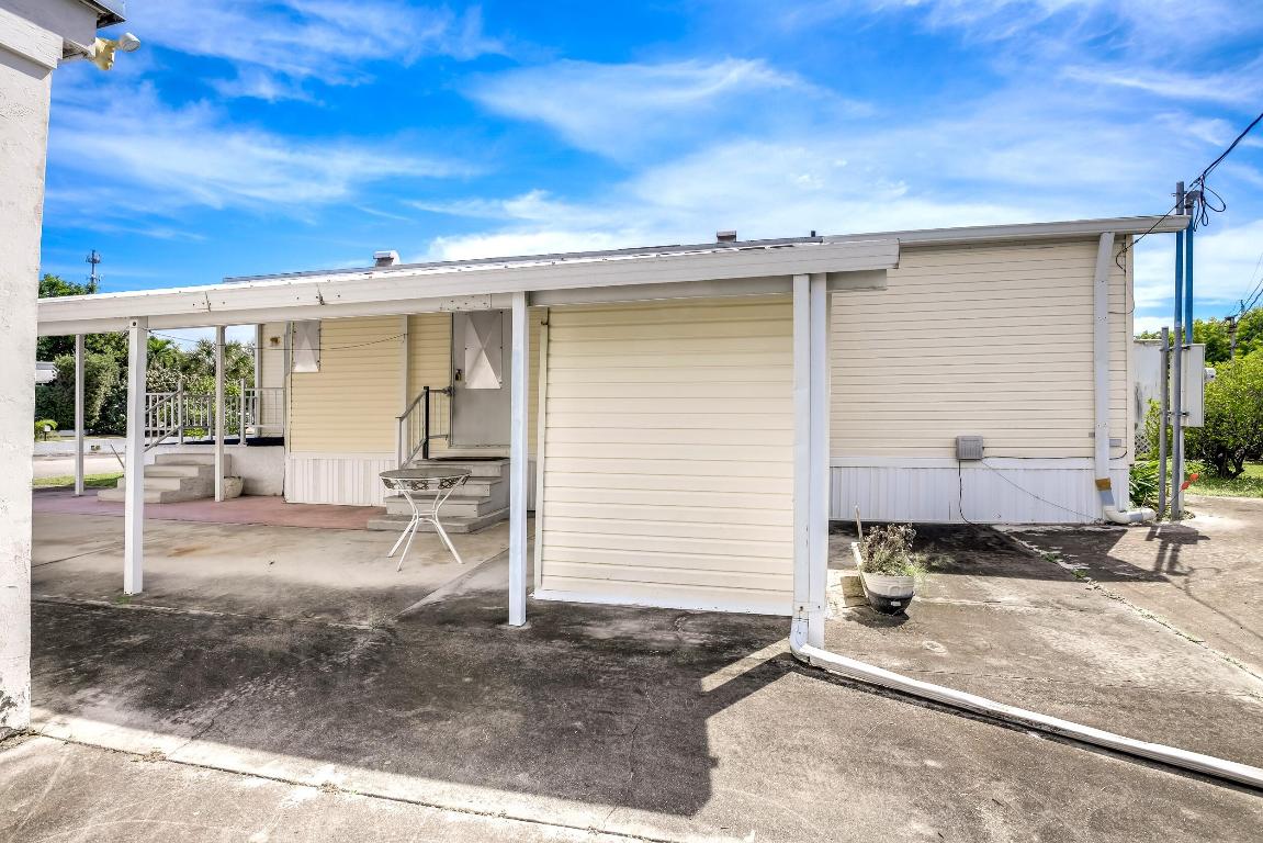 9201 Highpoint Drive