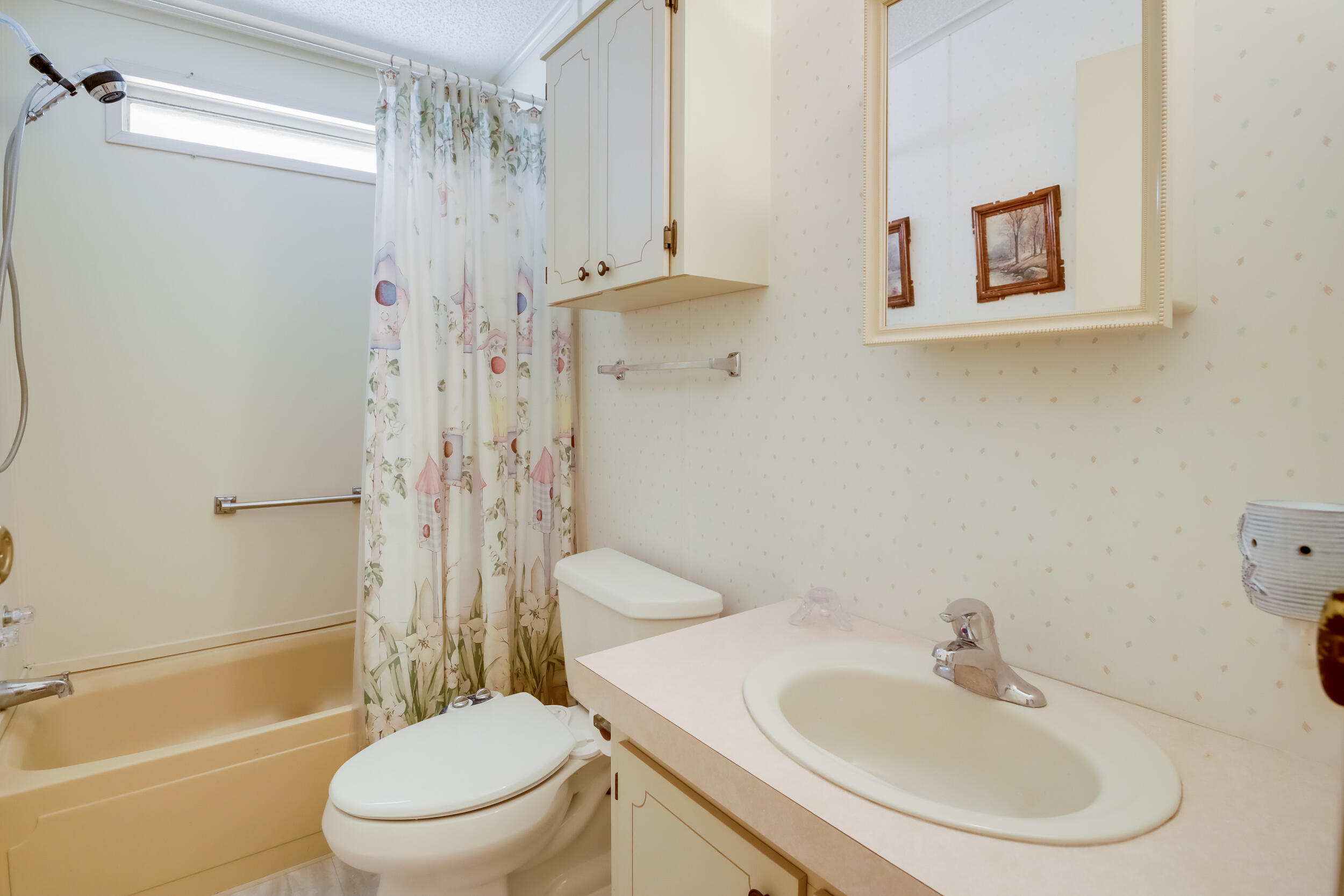 9201 Highpoint Drive