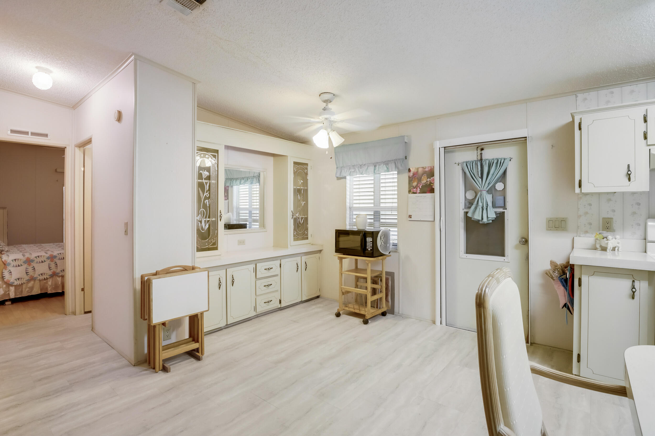 9201 Highpoint Drive