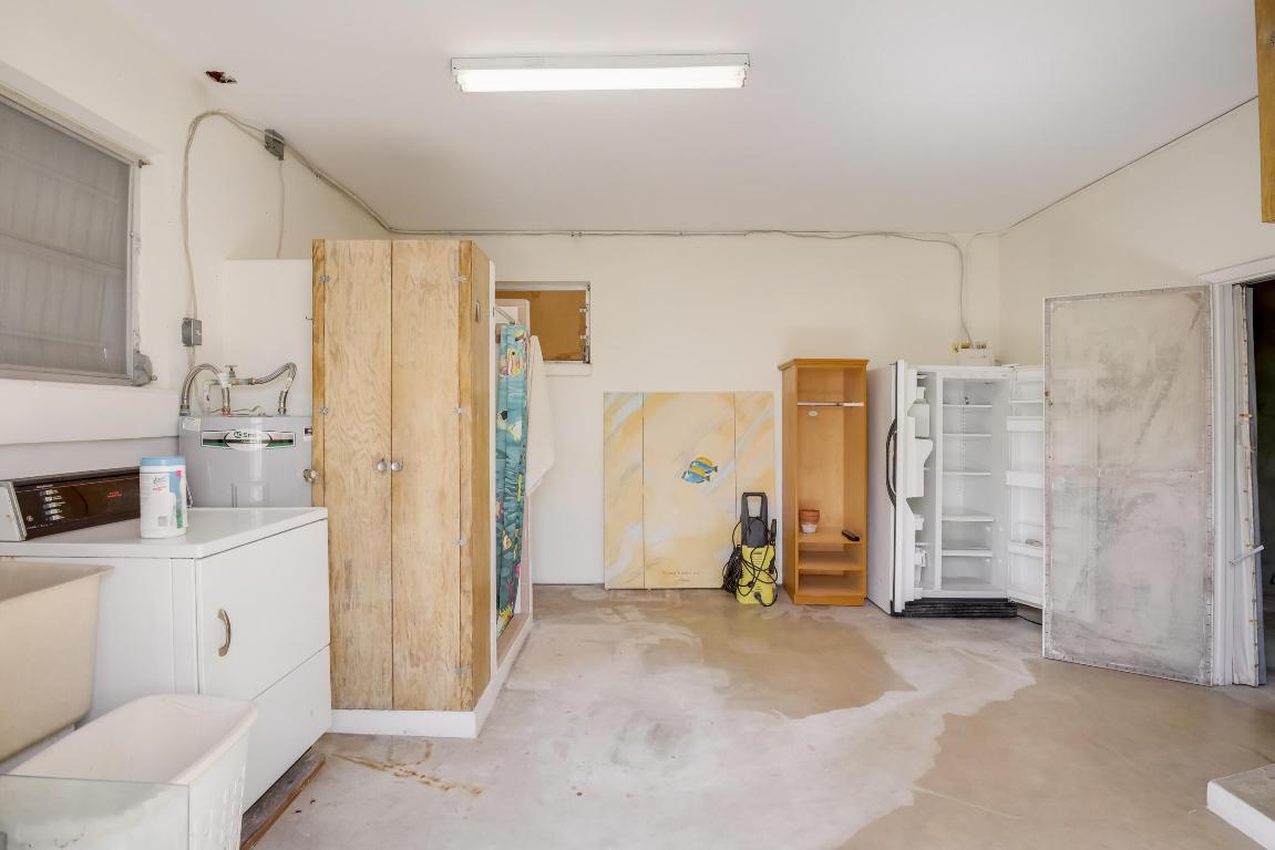 9201 Highpoint Drive