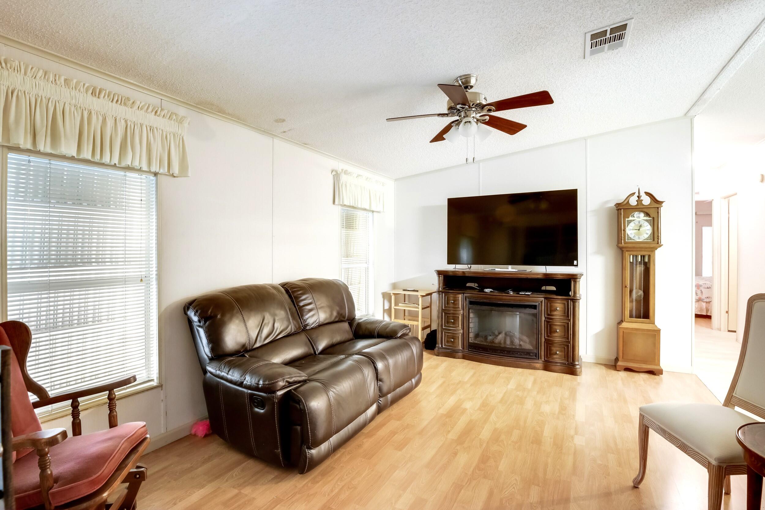 9201 Highpoint Drive