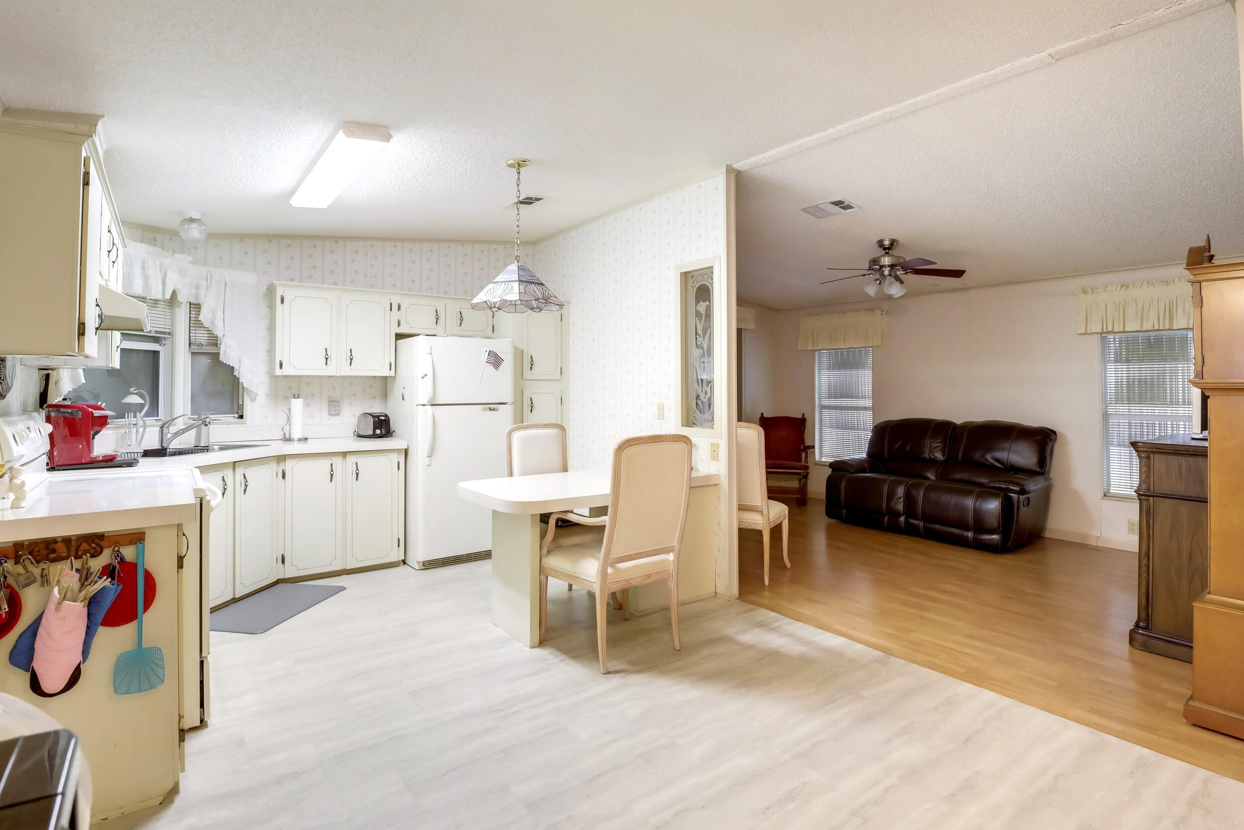 9201 Highpoint Drive