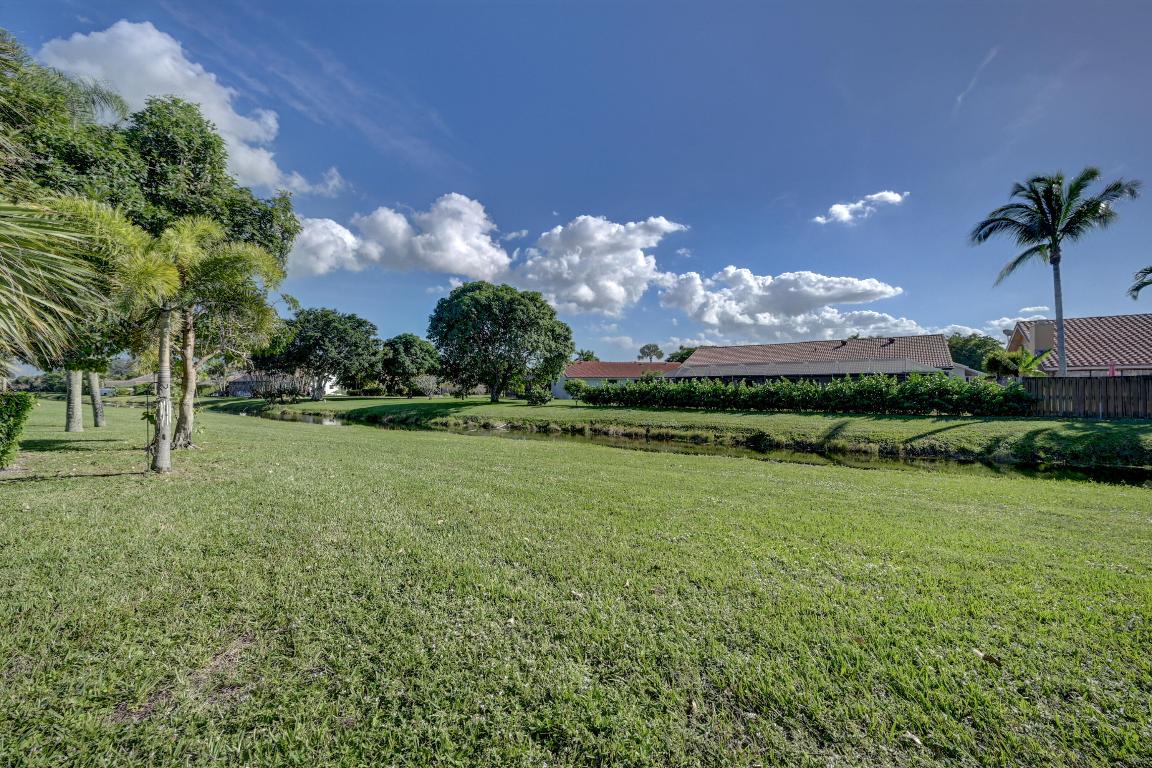 8916 Warwick Drive 4770