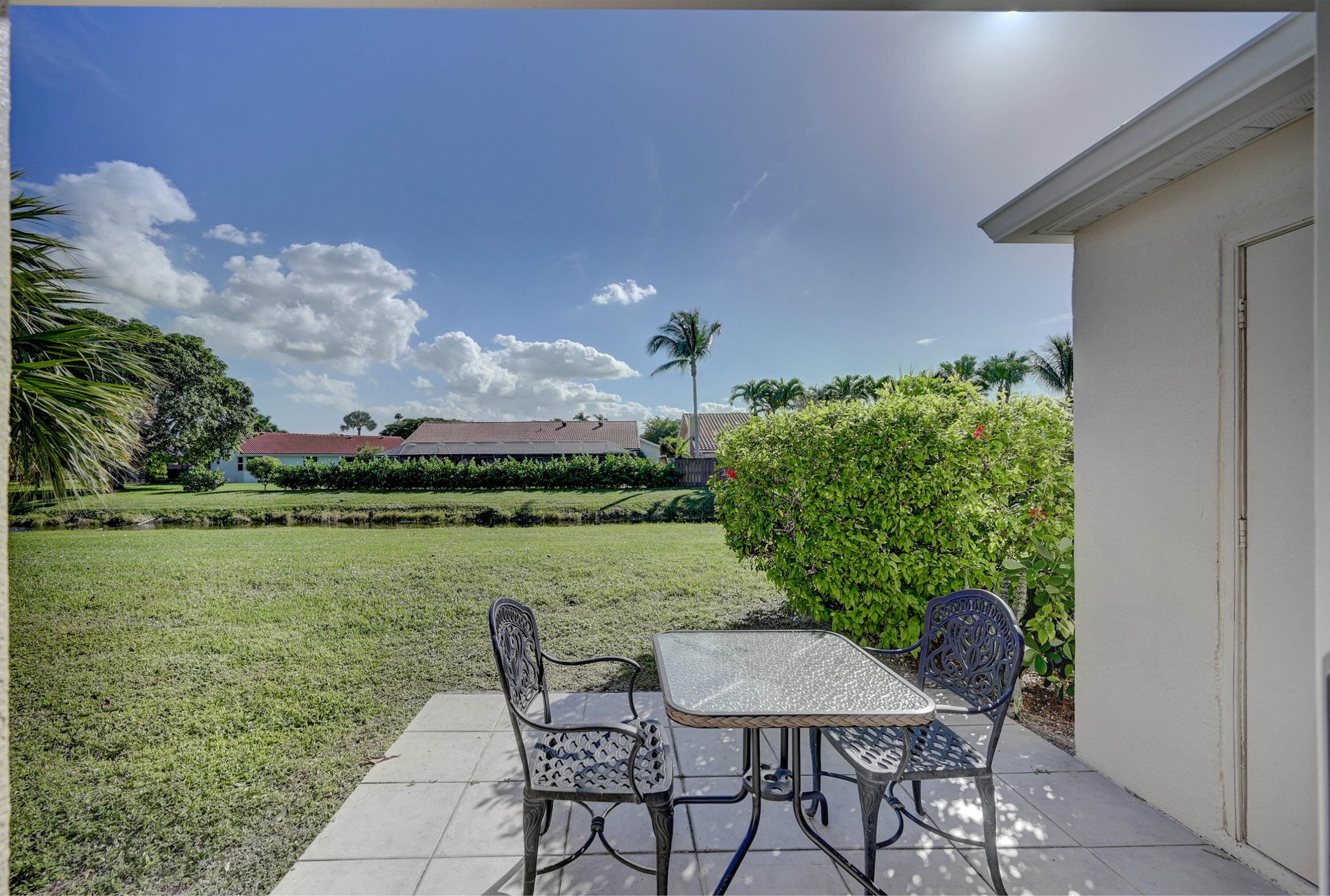 8916 Warwick Drive 4770