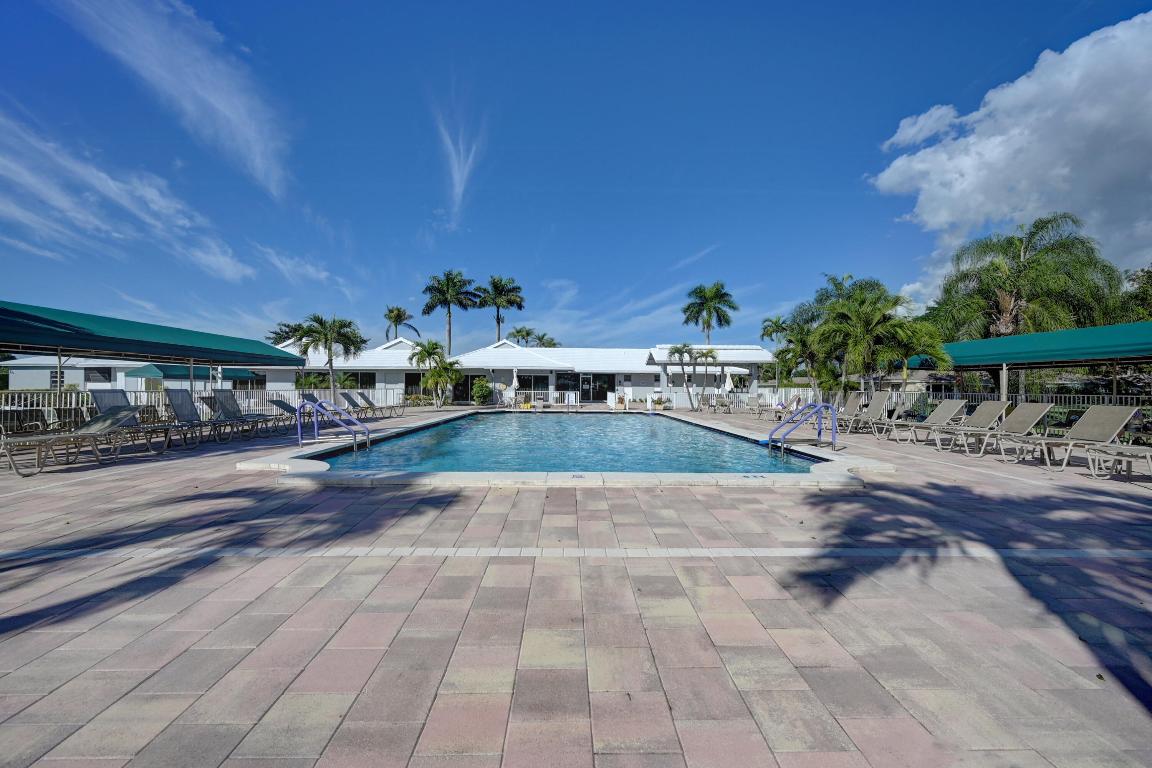 8916 Warwick Drive 4770