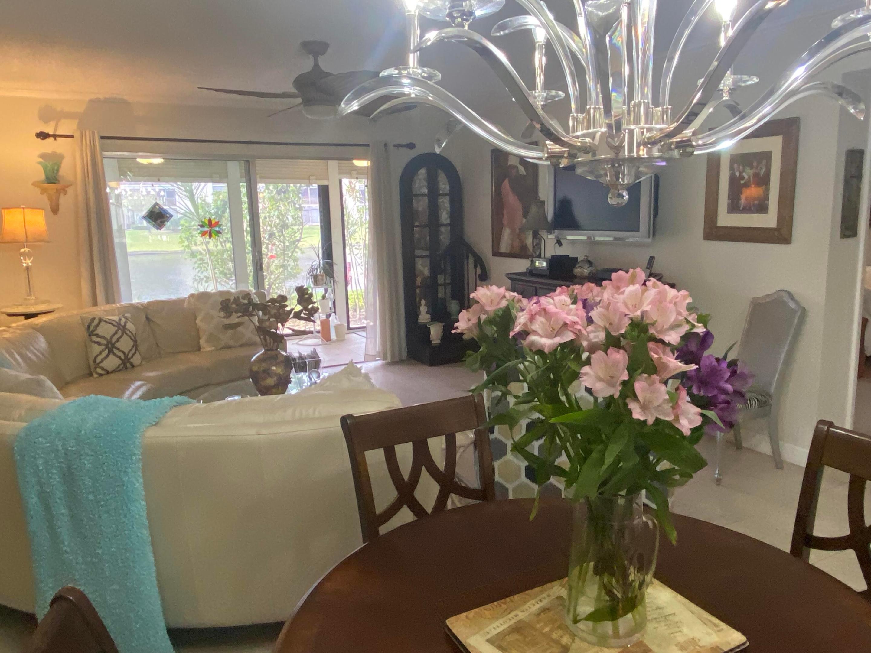 6515 Kensington Lane 104