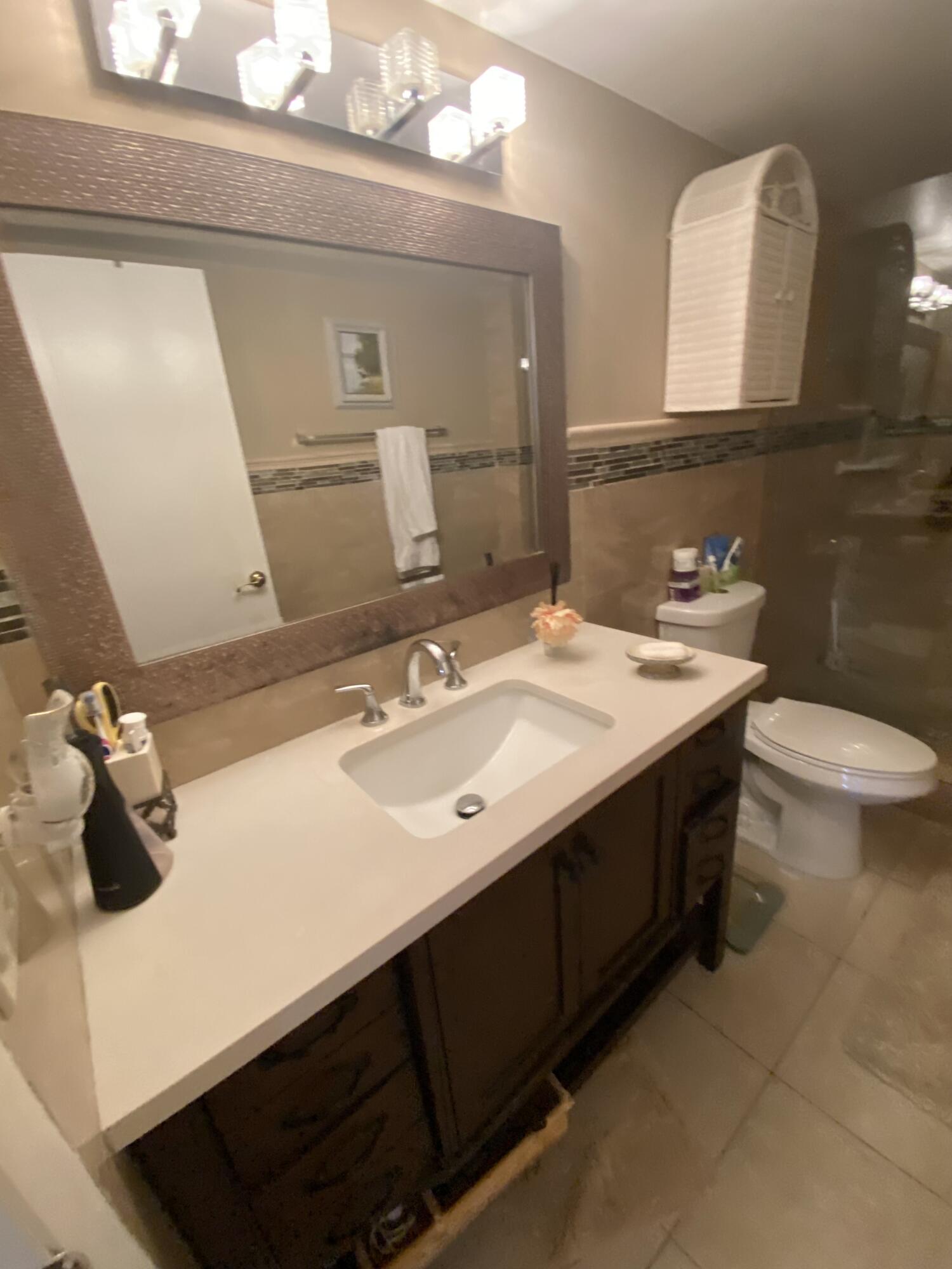 6515 Kensington Lane 104