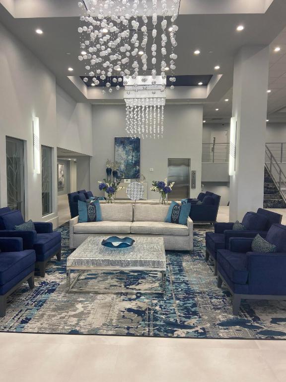 6515 Kensington Lane 104