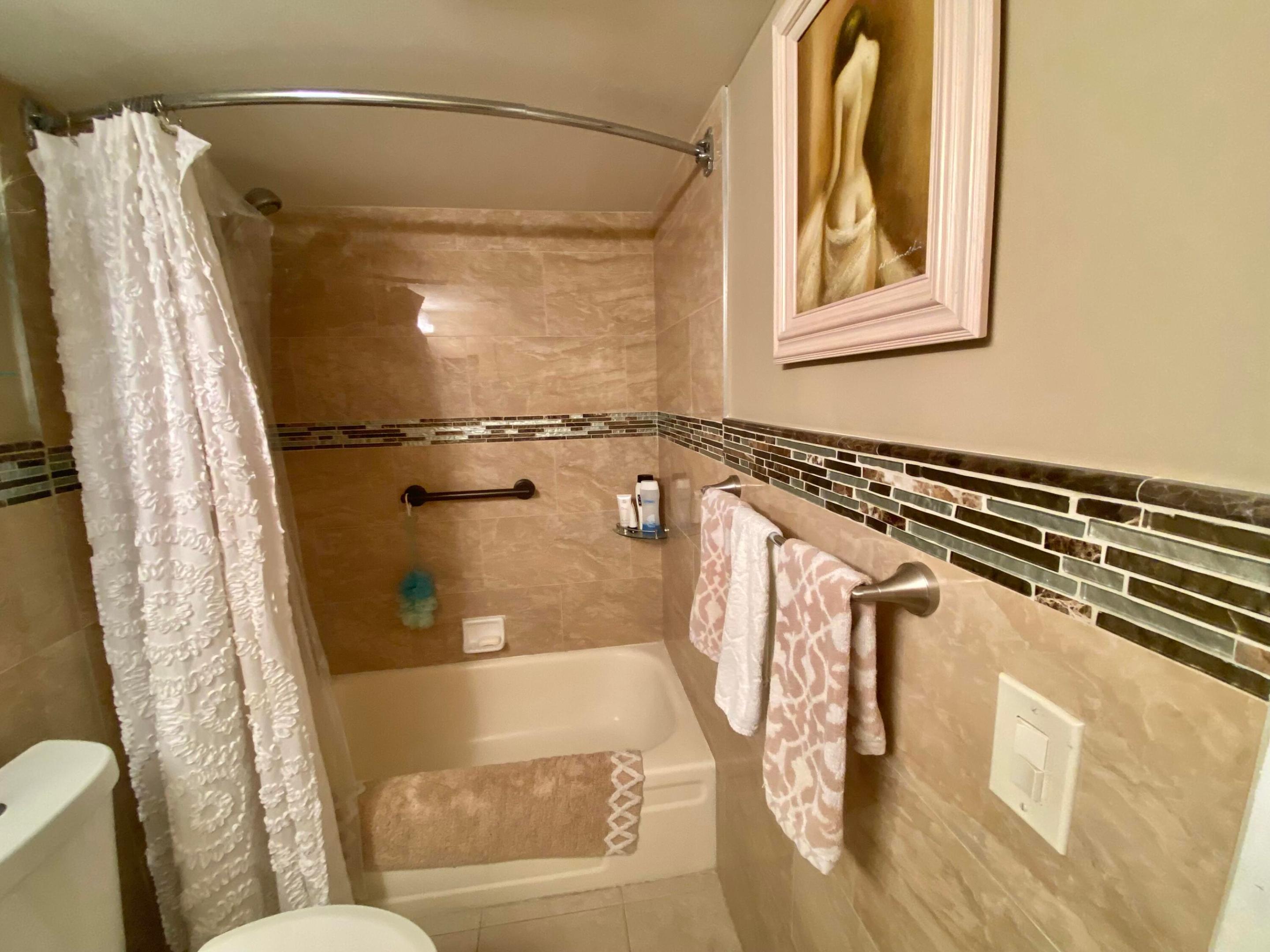 6515 Kensington Lane 104