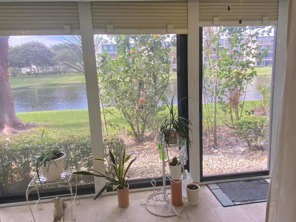 6515 Kensington Lane 104