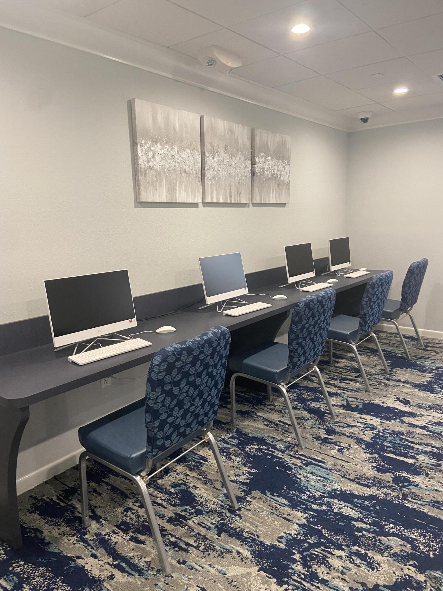 6515 Kensington Lane 104