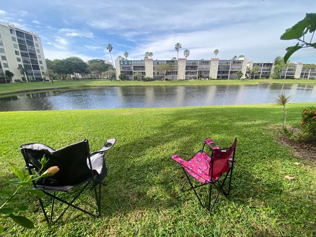 6515 Kensington Lane 104