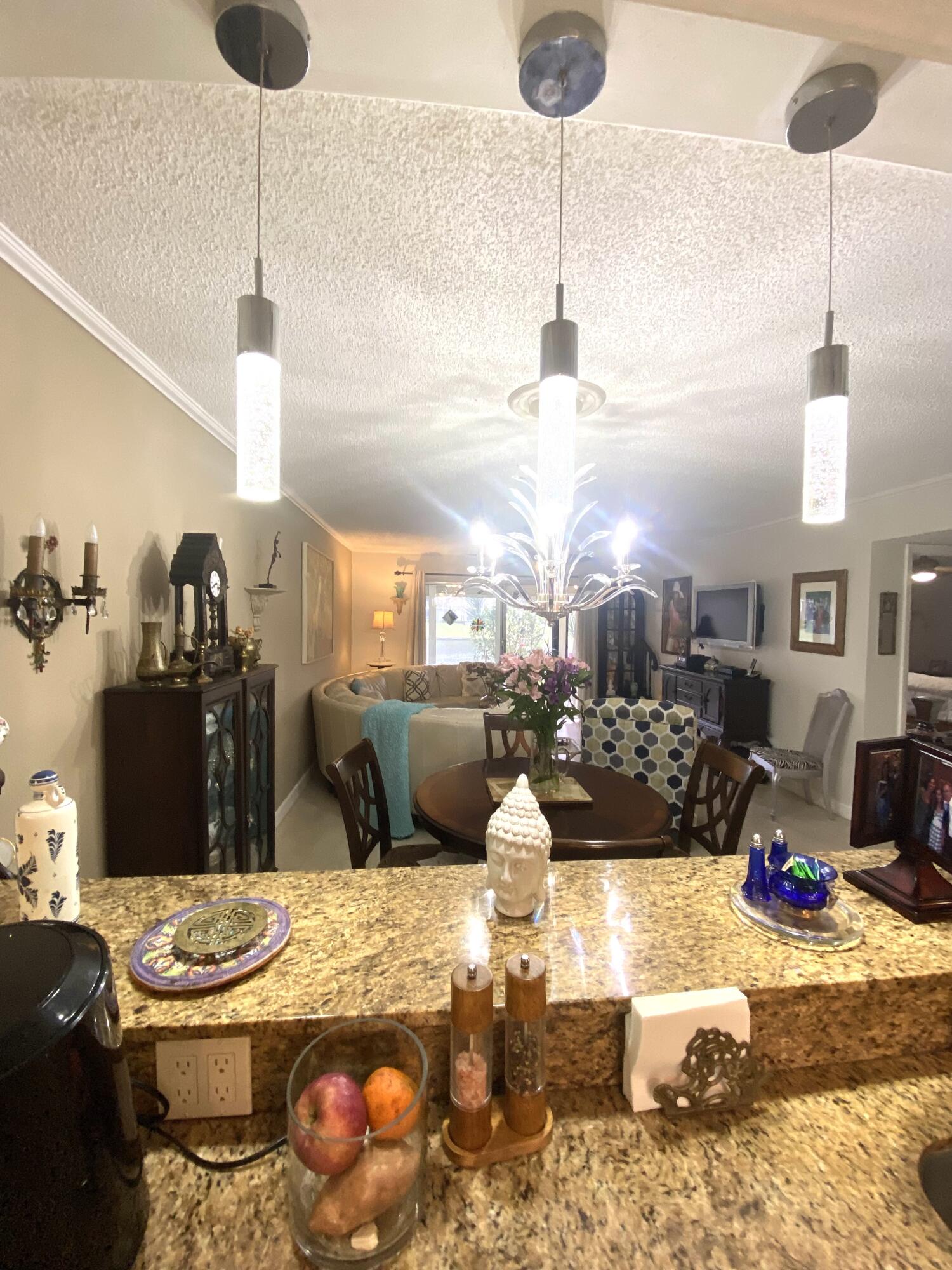 6515 Kensington Lane 104