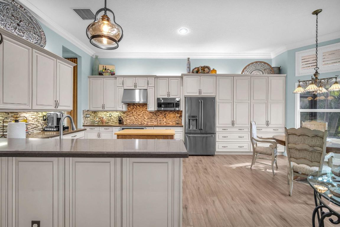 8212 Green Mountain Road