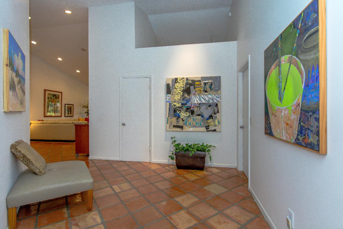 6692 Versailles Court