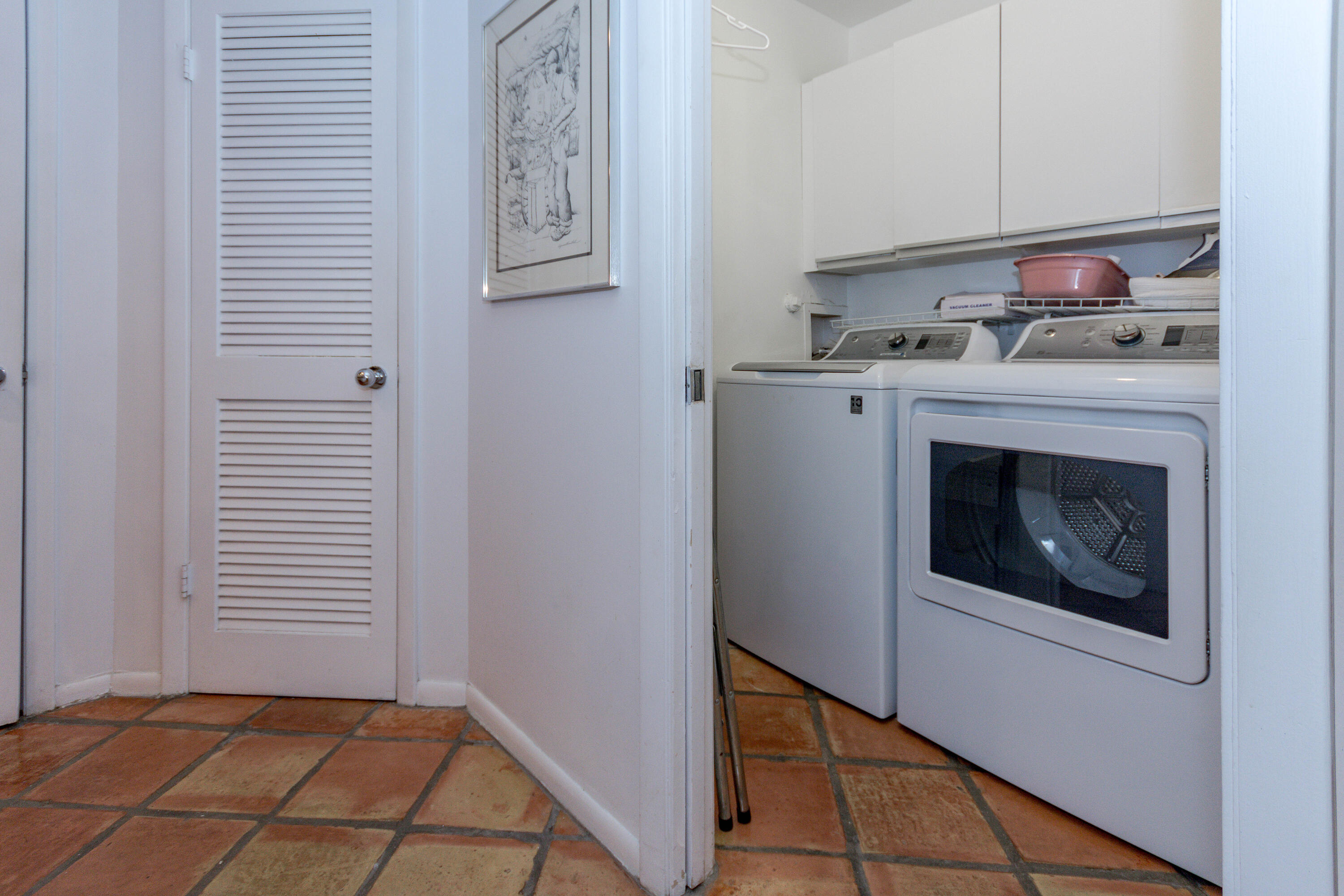 6692 Versailles Court