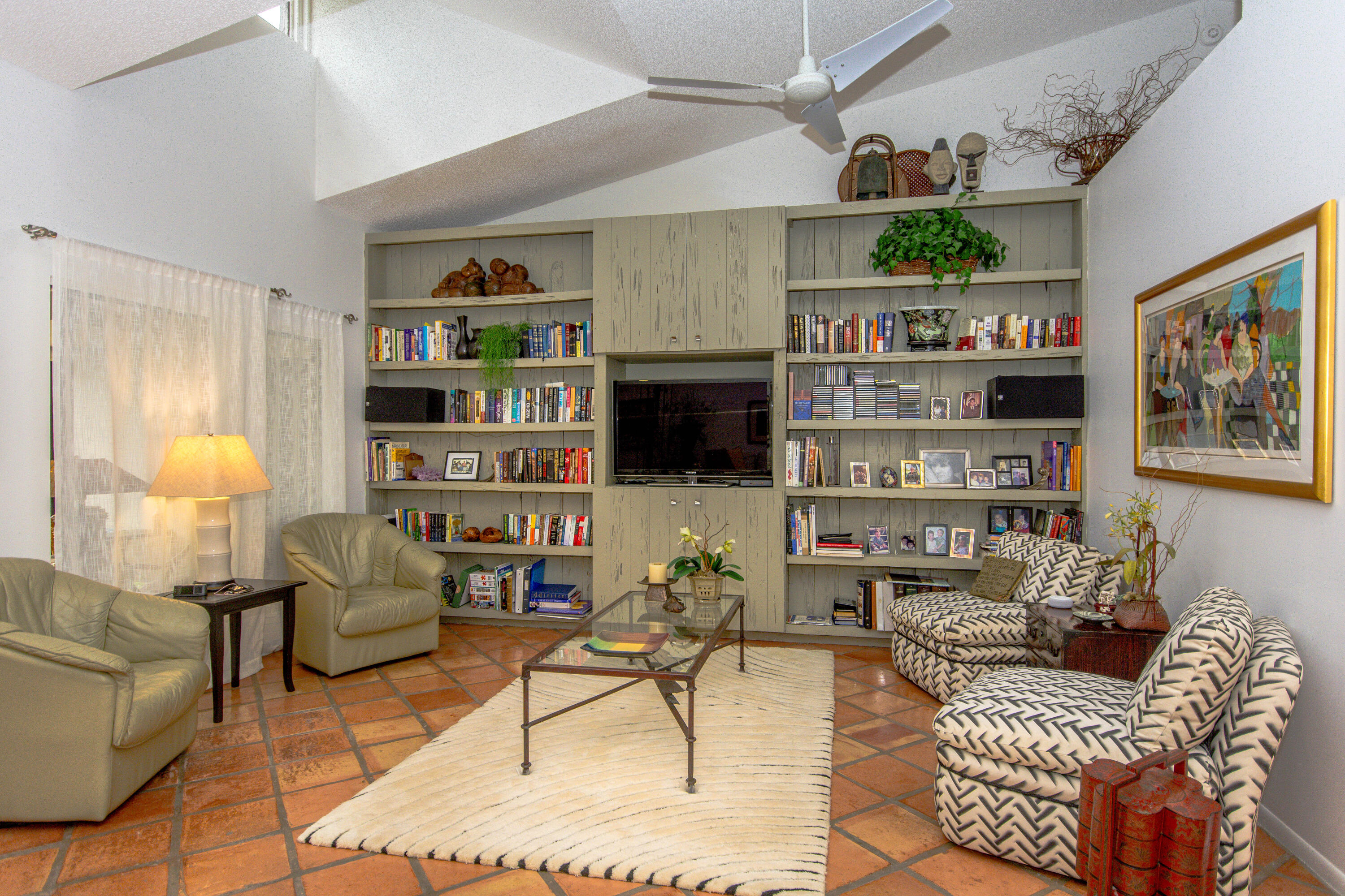 6692 Versailles Court