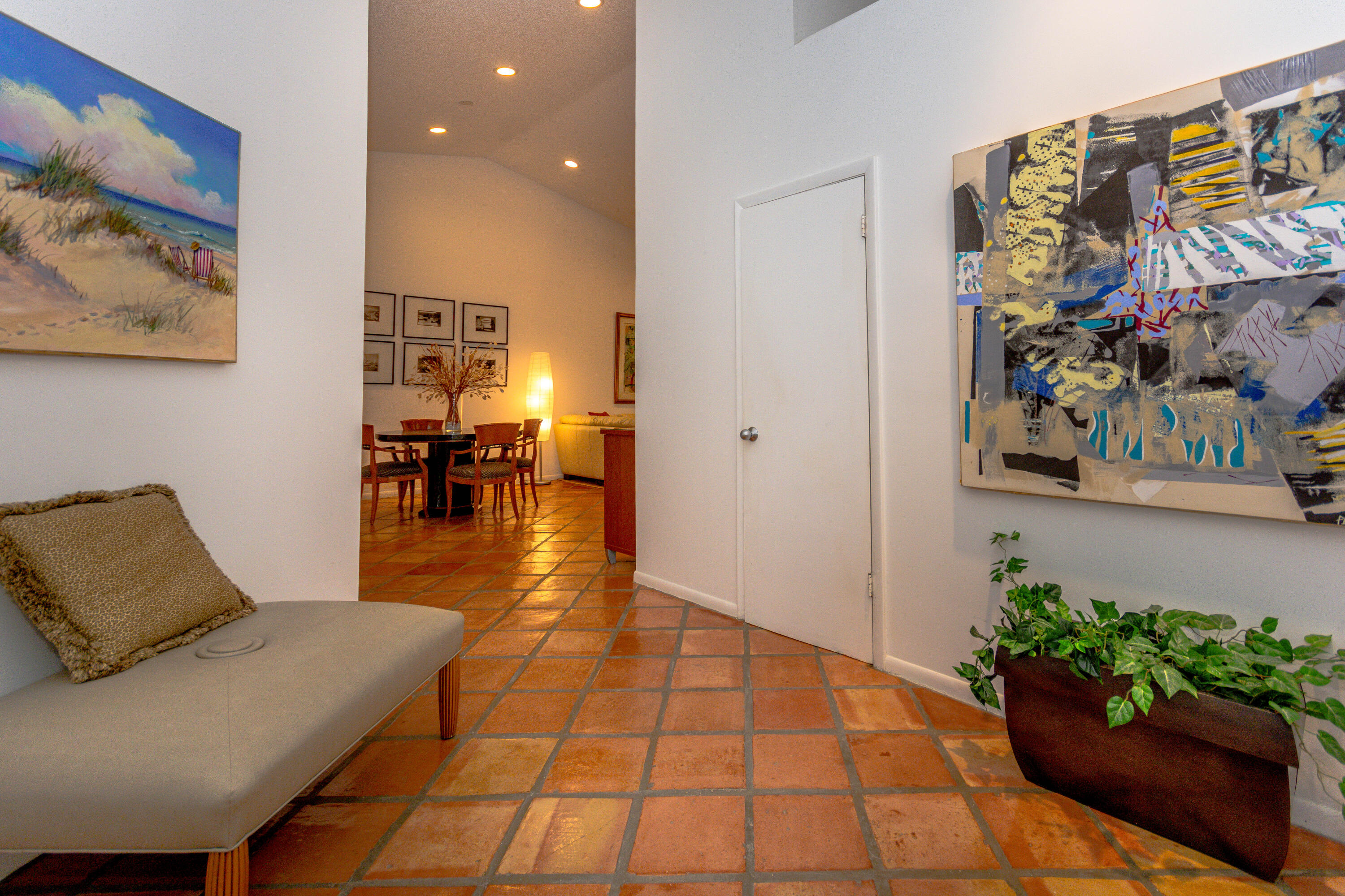 6692 Versailles Court