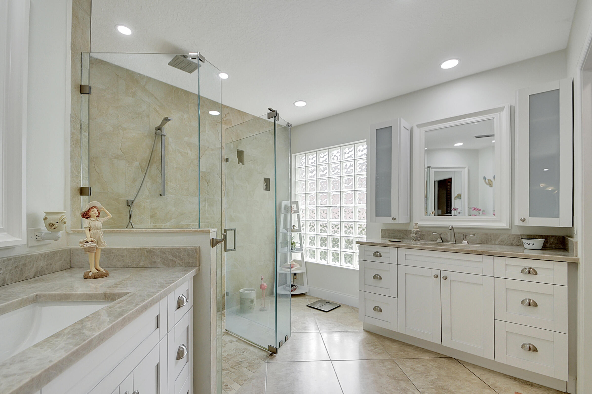 6105 Beaconwood Road