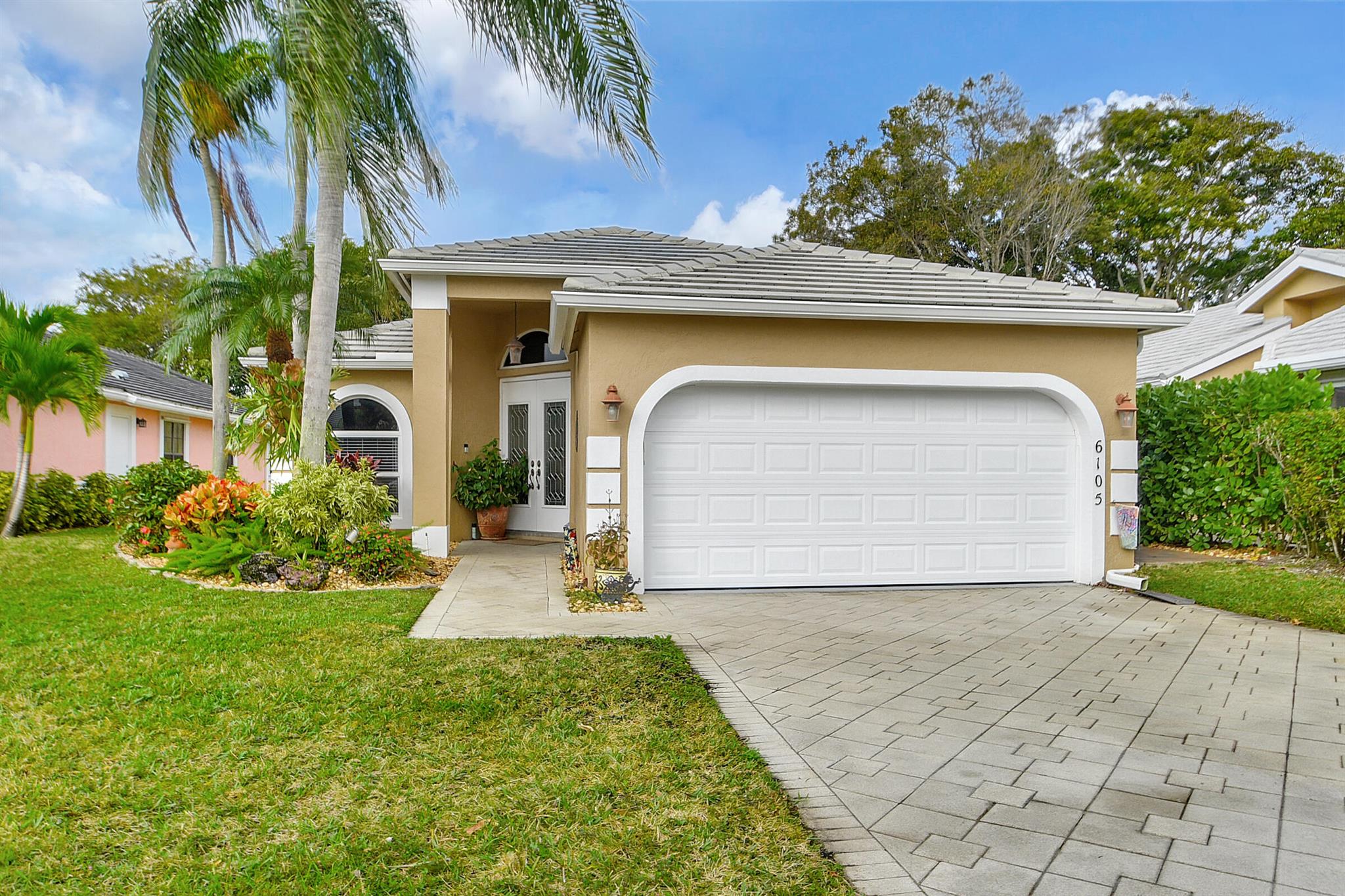 6105 Beaconwood Road