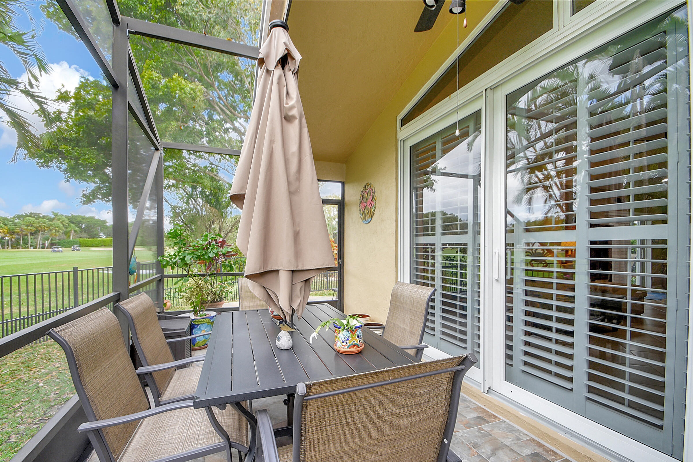 6105 Beaconwood Road