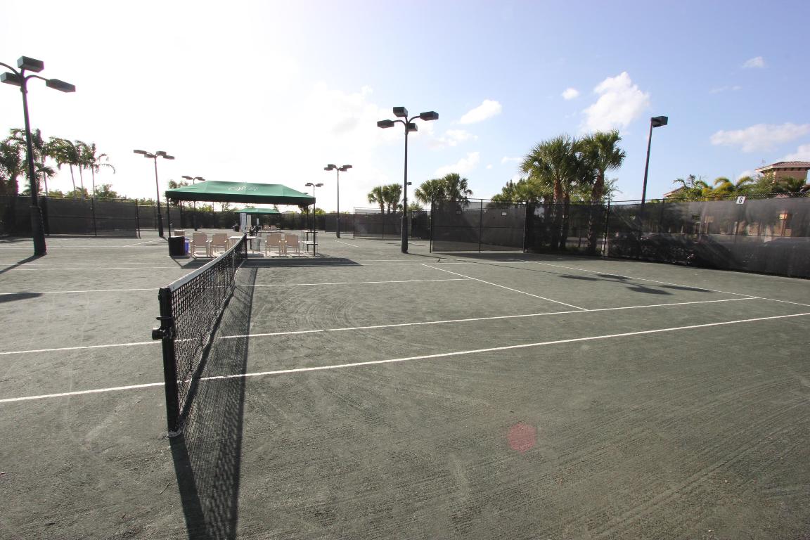 9047 Ribbons Ridge Point