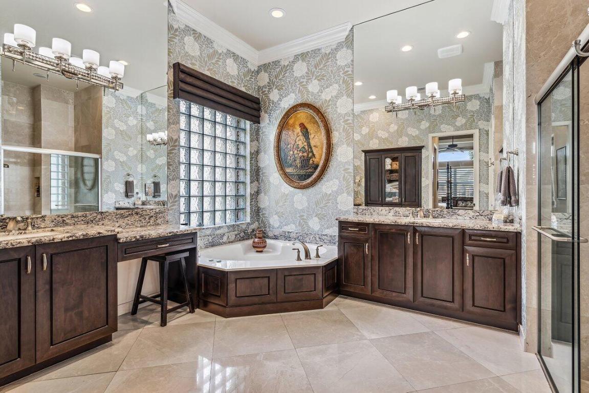 9047 Ribbons Ridge Point