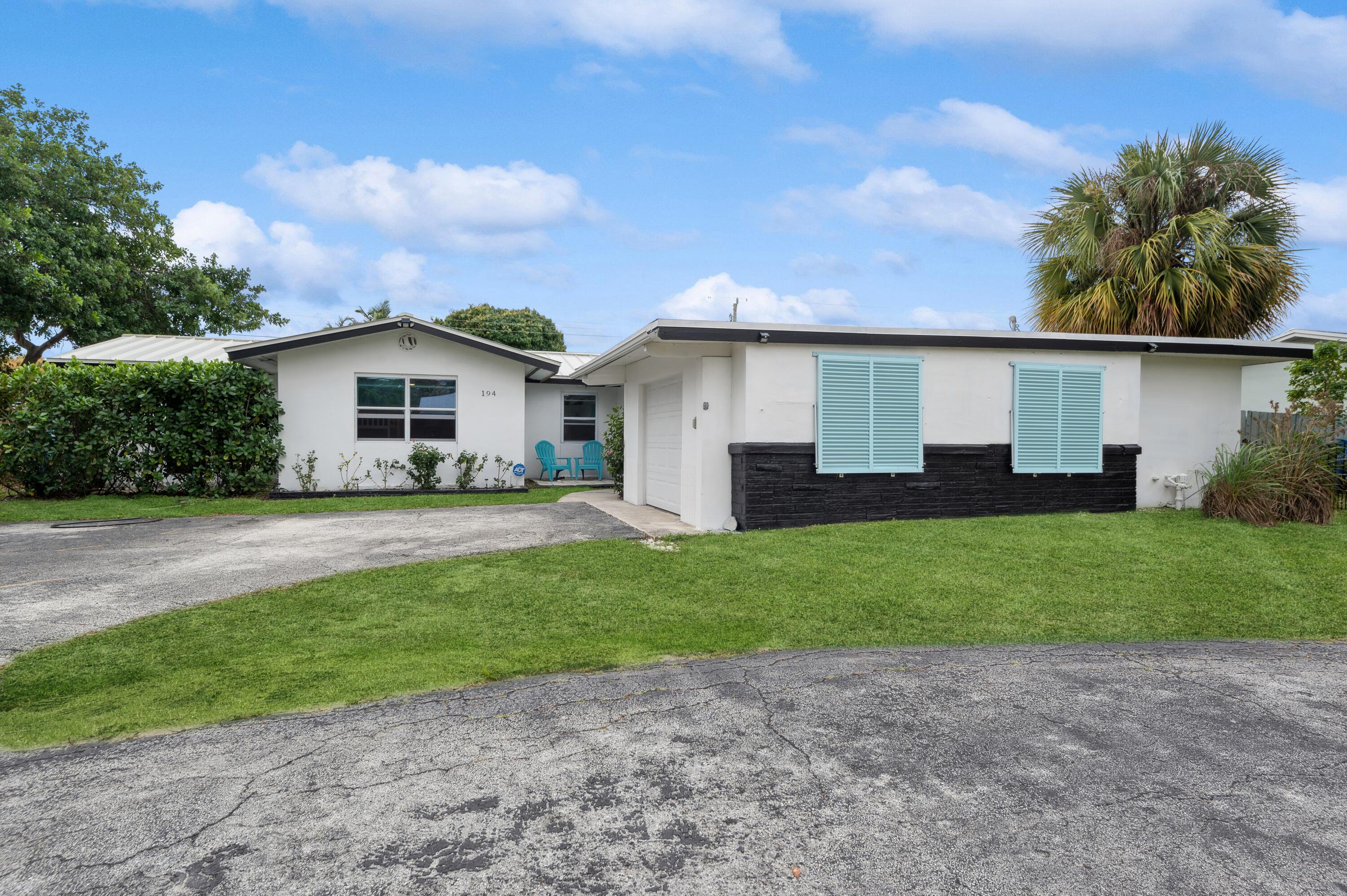 194 SE 27th Avenue
