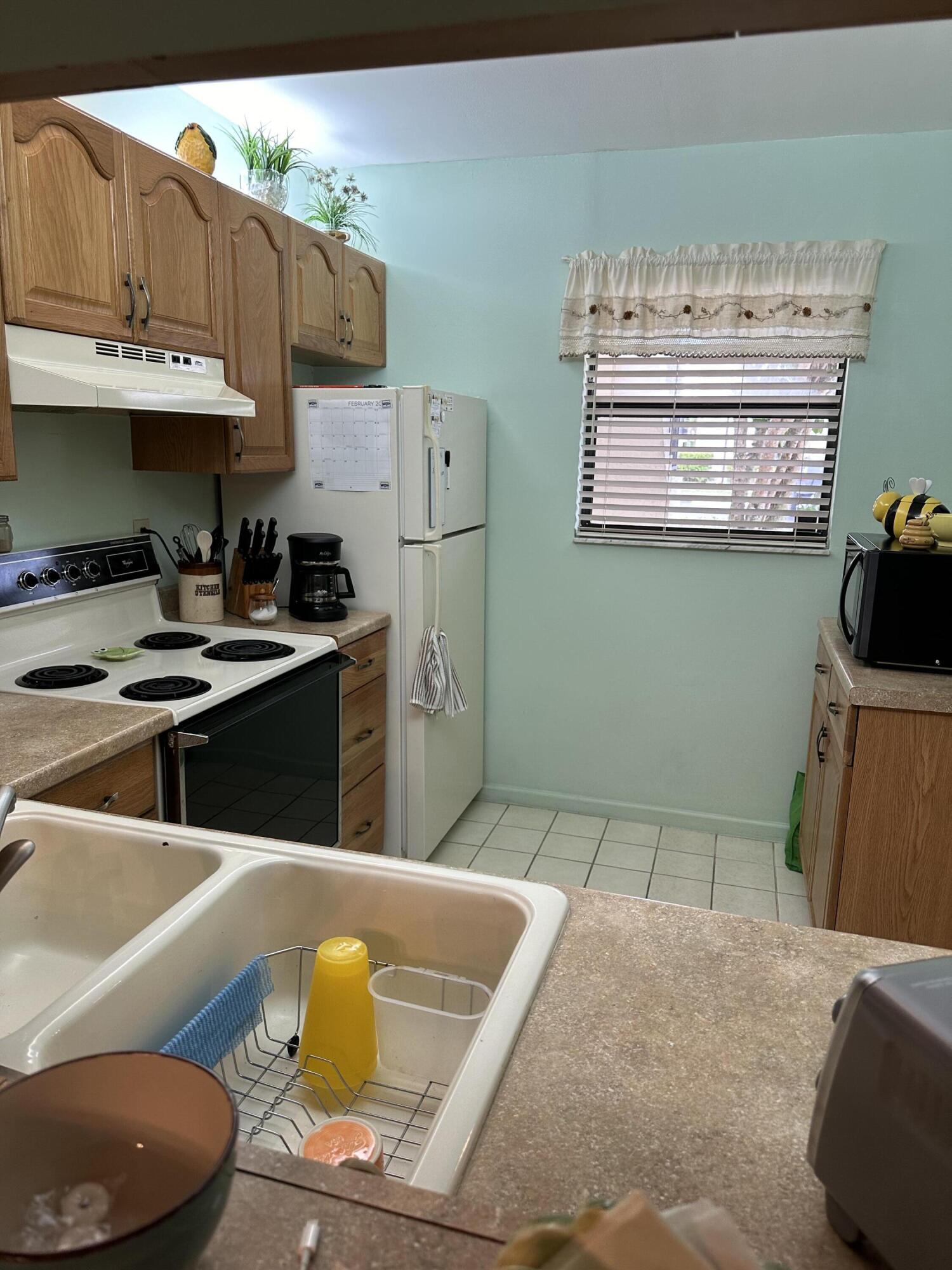 7190 Golf Colony Court 101