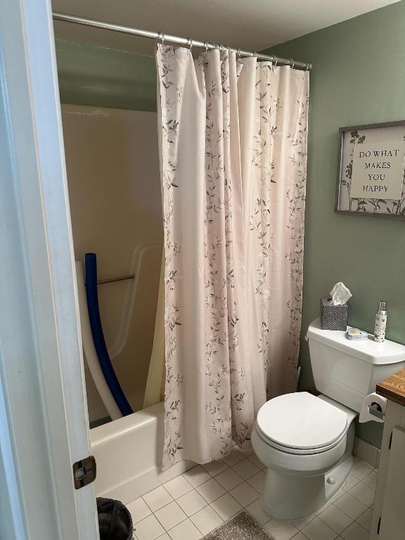 7190 Golf Colony Court 101