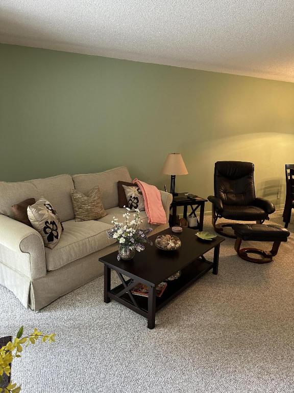 7190 Golf Colony Court 101