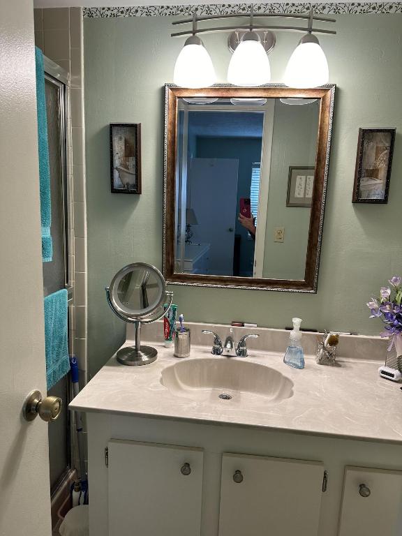 7190 Golf Colony Court 101