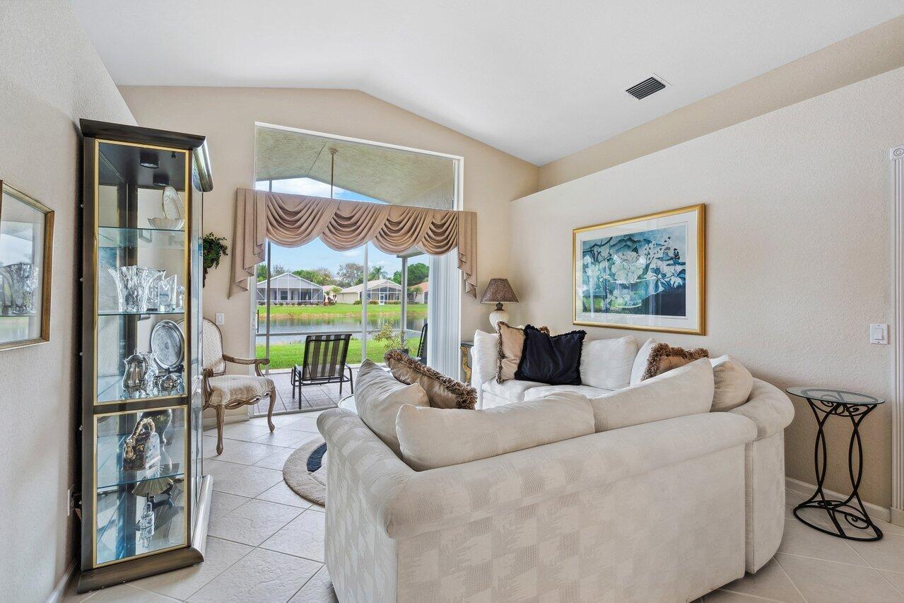 7863 San Isidro Street