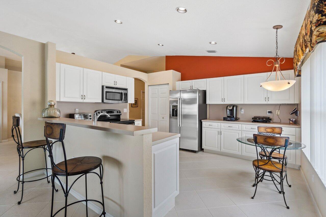 7863 San Isidro Street