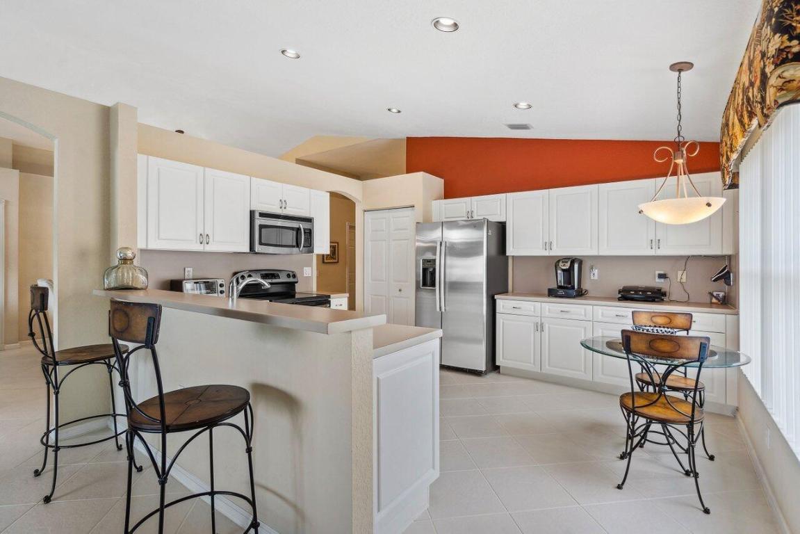 7863 San Isidro Street