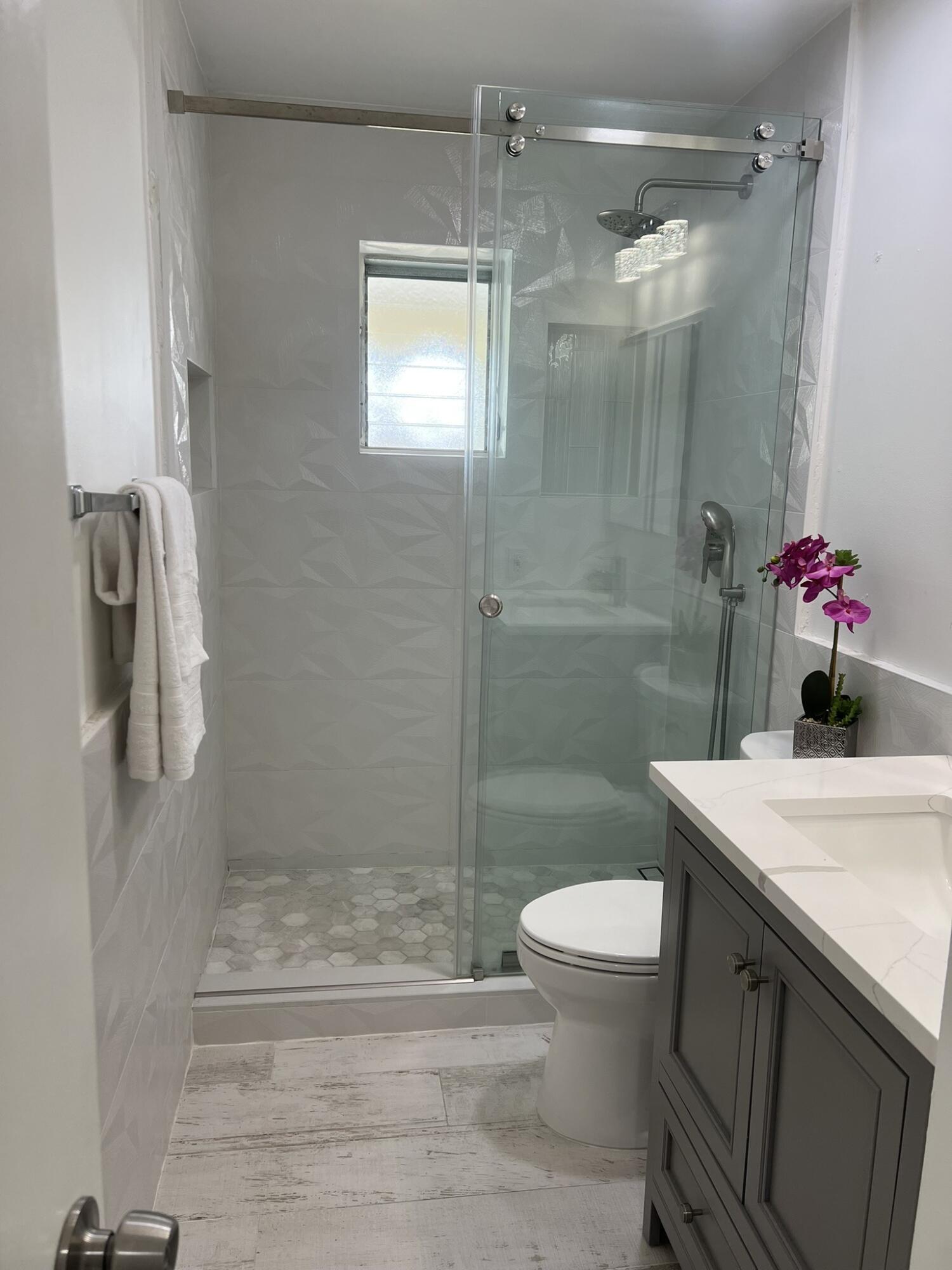 813 Hummingbird Way 6a