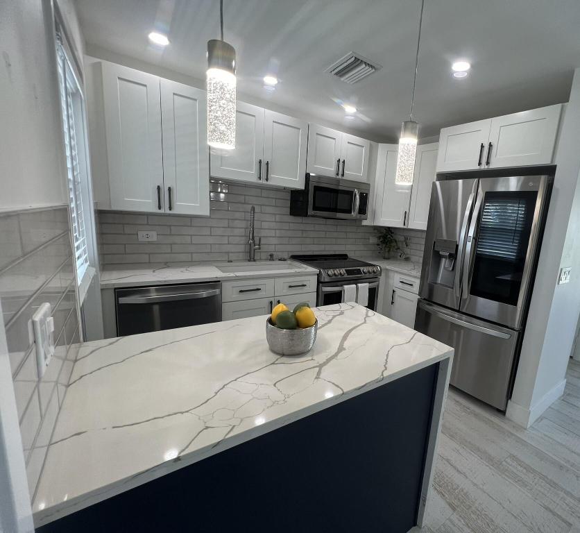 813 Hummingbird Way 6a