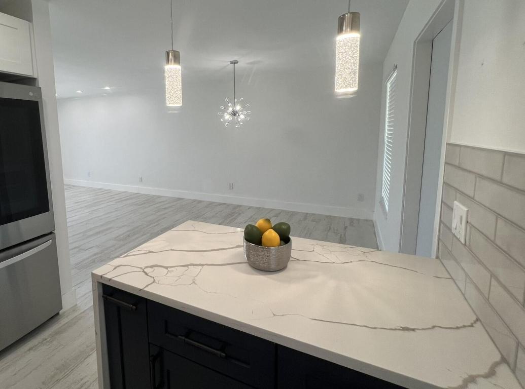 813 Hummingbird Way 6a