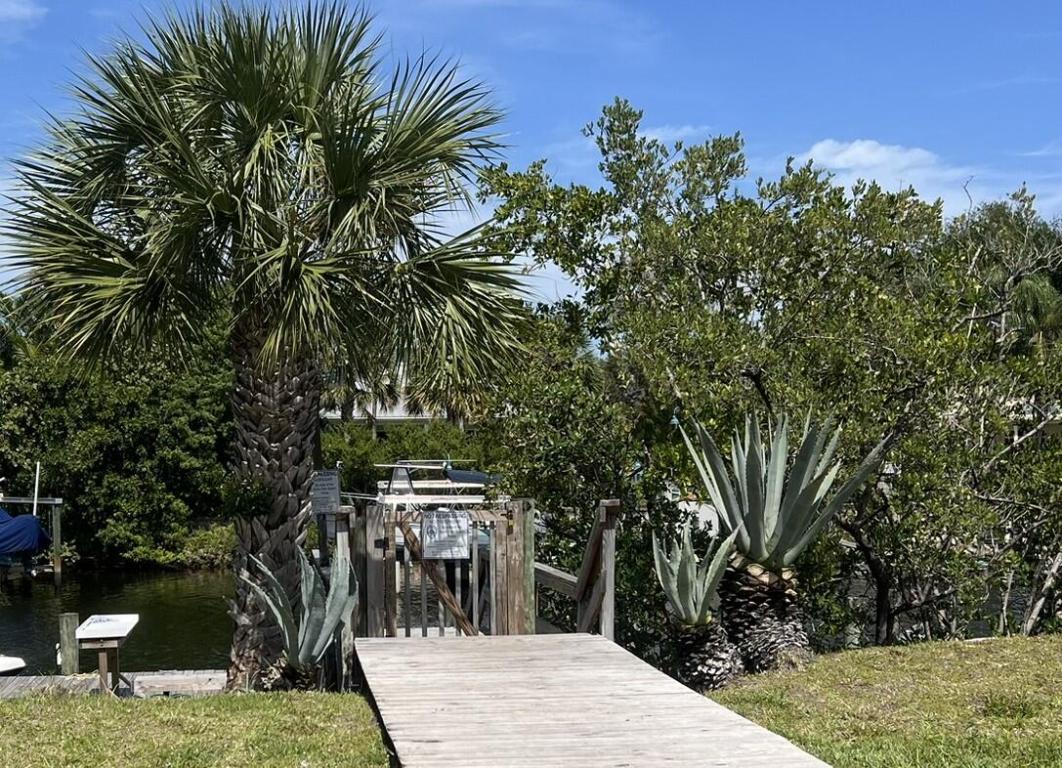 813 Hummingbird Way 6a