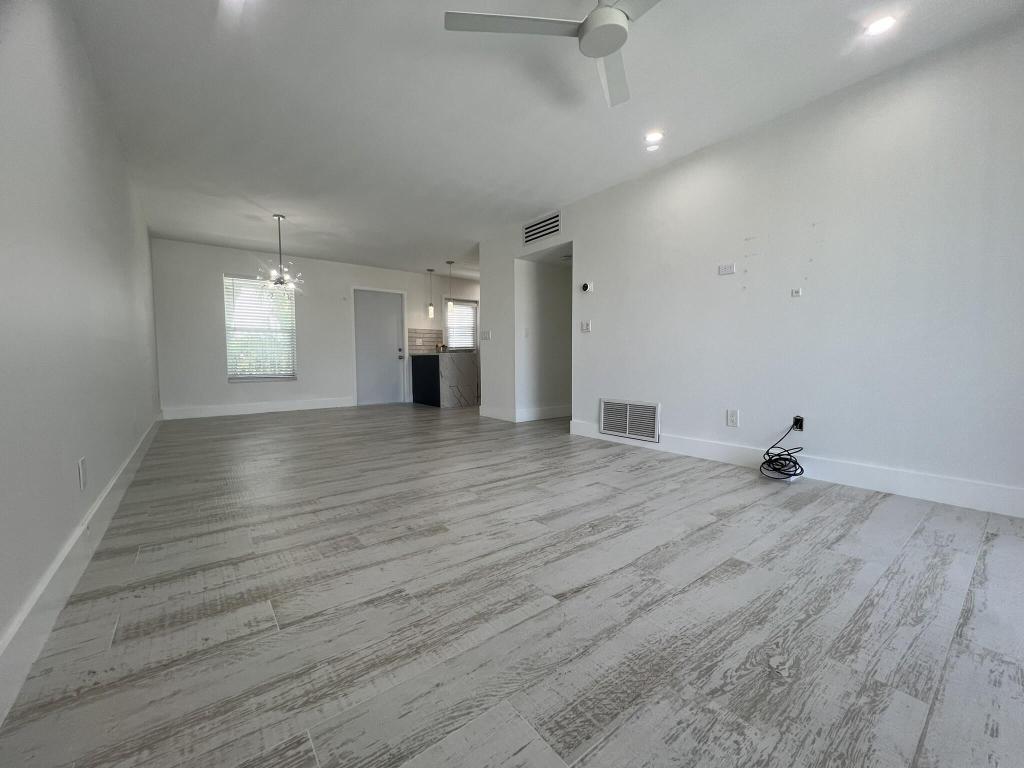 813 Hummingbird Way 6a