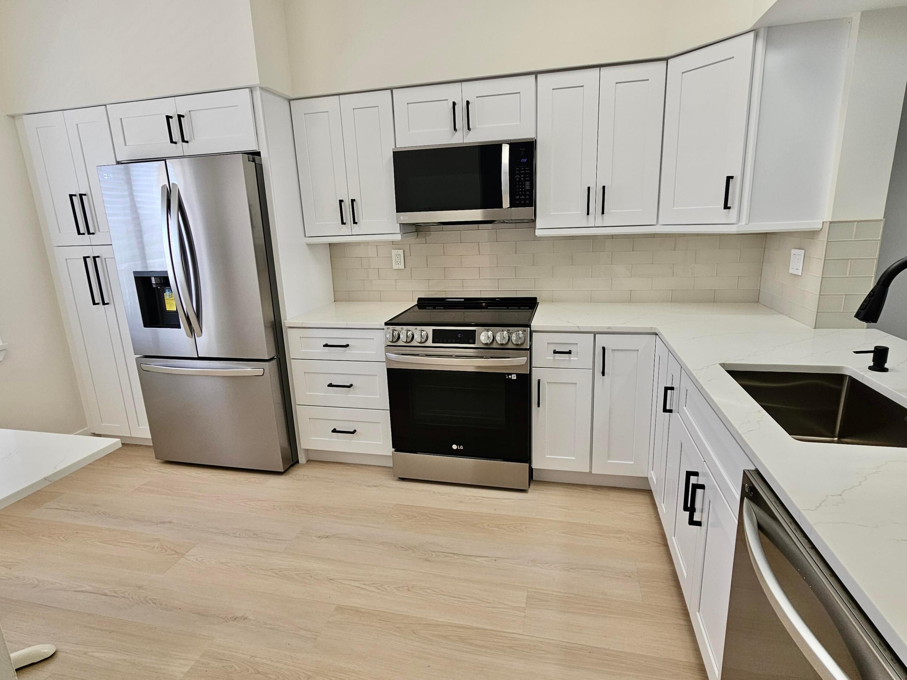 6193 Pointe Regal Circle 408