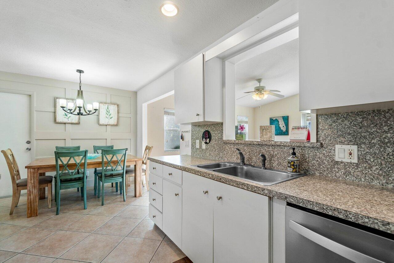 7456 Cocoanut Drive
