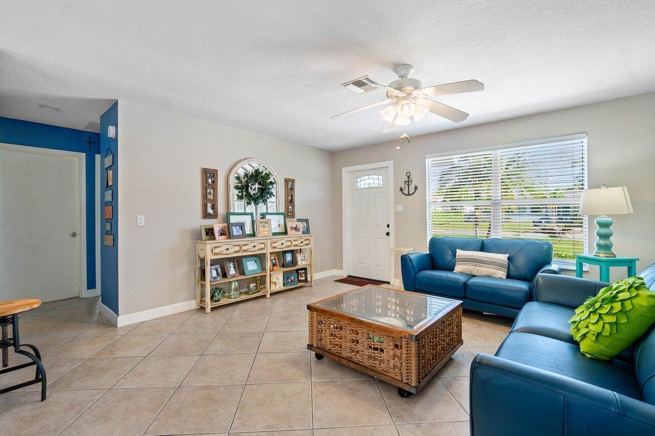 7456 Cocoanut Drive