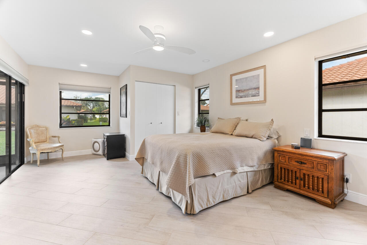 6037 Kings Gate Circle