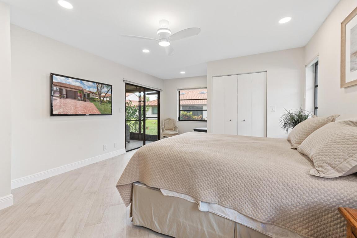 6037 Kings Gate Circle